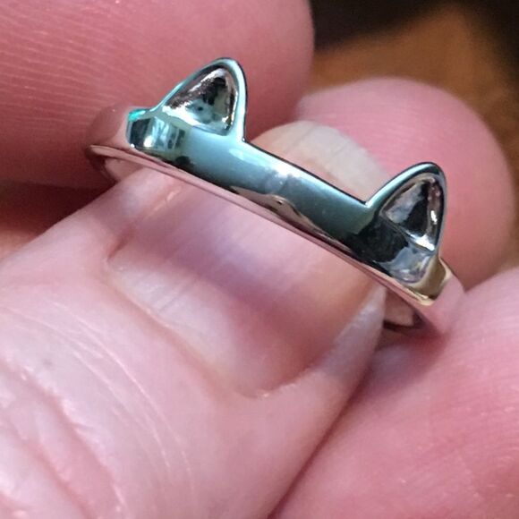 Cat Ears Solid Sterling Silver Ring Band - Picture 2 of 5